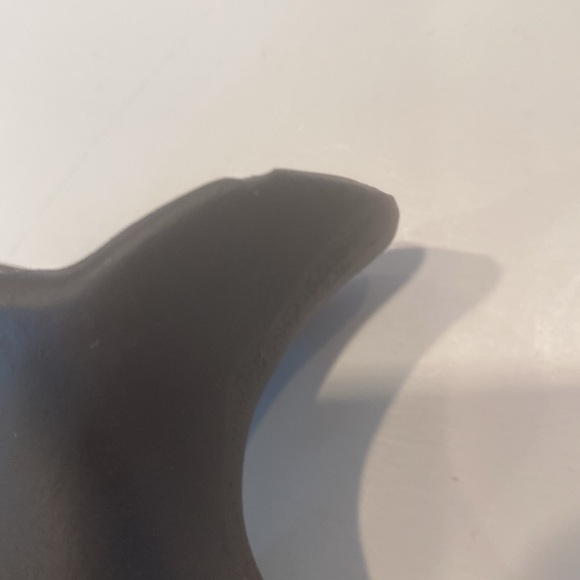 NWOT Set of 2 Black Vases with gold & silver flowers - Picture 4 of 4